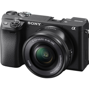 Sony A6400 + E PZ 16-50mm F/3,5-5,6 OSS - Garanzia Sony Italia 2+1 Anni 