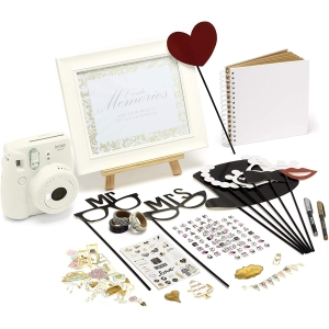 Fujifilm Instax Wedding Kit, fotocamera mini 9 con mascherine e album nozze