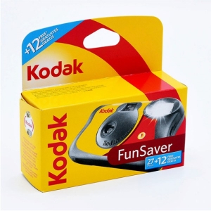 Kodak FunSaver Fotocamera a Colori Usa e Getta con Flash 27+12 foto