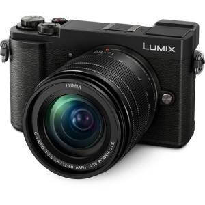 Panasonic Lumix DC-GX9 + Lumix G Vario 12-60mm f/3.5-5.6 OIS (DC-GX9MEG)- Garanzia Fowa 4 Anni