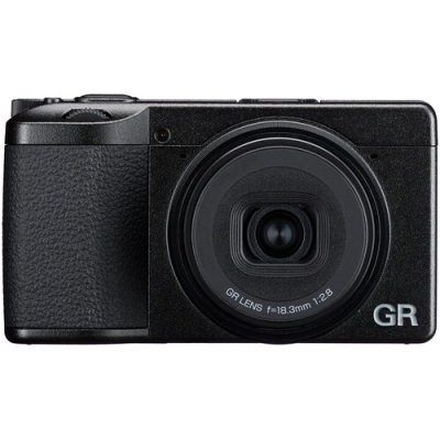 PENTAX RICOH GR IV 28mm F2.8 26MPx APS-C - Garanzia FOWA 4 Anni - "PRE ORDINE"