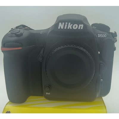 Nikon D500 Body (Scatti 15.109) USATO