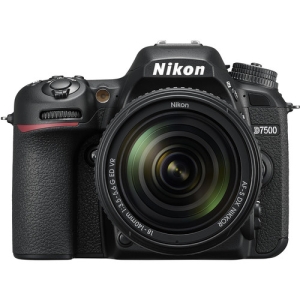 Nikon D7500 + AF-S 18-140mm f/3.5-5.6 G ED VR - Garanzia Nikon 2 Anni - "PROMO"