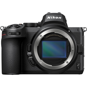 Nikon Z5 Body + SD 64GB 667X - GARANZIA NITAL 4 ANNI