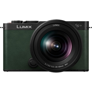 Panasonic Lumix S9 Dark Olive + S 20-60mm f/3.5-5.6 - Garanzia Ufficiale FOWA - "SCONTO CASSA PANASONIC € 500,00"