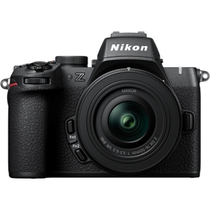 Nikon Z50 II + Z DX 16-50mm f/3.5-6.3 VR + LEXAR SDXC 128GB 1066X - GARANZIA NITAL 4 ANNI - "SCONTO CASSA NIKON € 50,00"