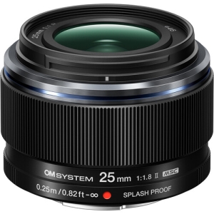 OM SYSTEM M.Zuiko Digital ED 25mm F1.8 II - Garanzia Polyphoto 5 Anni - "CASHBACK OM SYSTEM € 100,00"